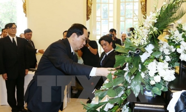 Chủ tịch nước Trần Đại Quang viếng Vua Thái Lan Adulyadej 